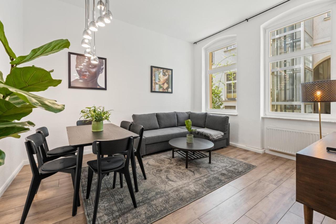 The Tieckstr Loft For Up To 7 People With 2 Bathrooms Appartamento *
